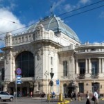 Витебский вокзал в Санкт-Петербурге